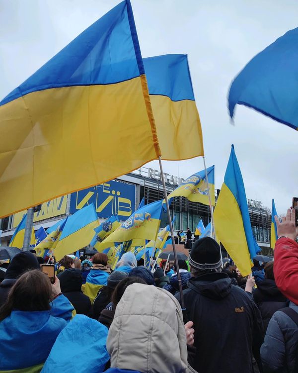 Slava Ukraini – wir stehen gemeinsam an der Seite der Ukraine
